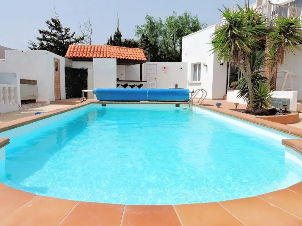 Villa With 6 Bedrooms in Tías, With Wonderful sea View, Private Pool, Enclosed Garden - 4 km From the Beach