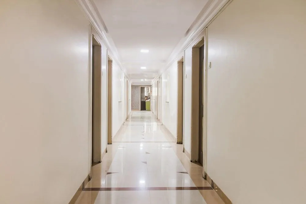 OYO 41076 Hotel Dhiraj Residency