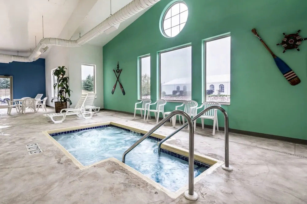 Comfort Suites Foxfire