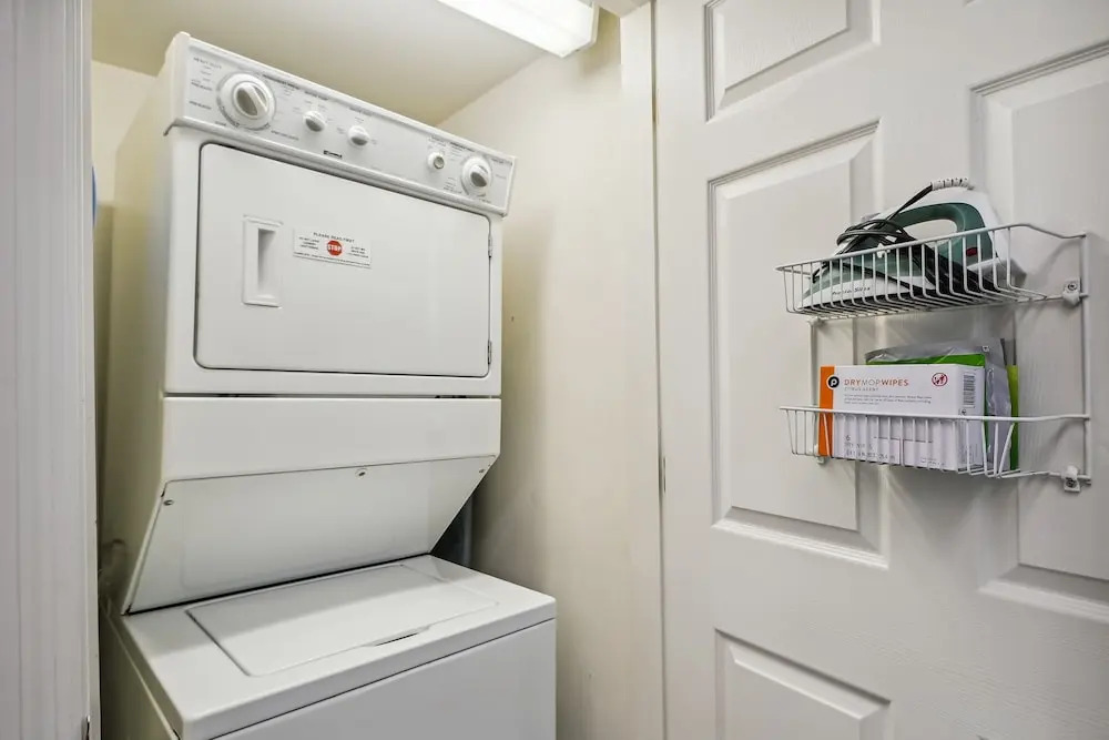 Seacrest 301B is a 2 BR Gulf front on Okaloosa Island by RedAwning