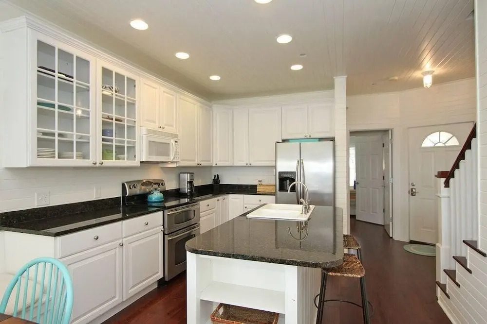 124 Waters Edge