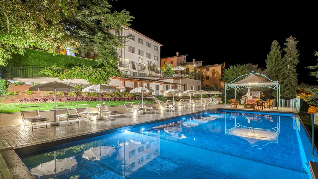 VILLA CAPPELLETTI 16&2, Emma Villas