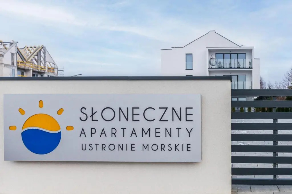 Sunny Apartments by Renters