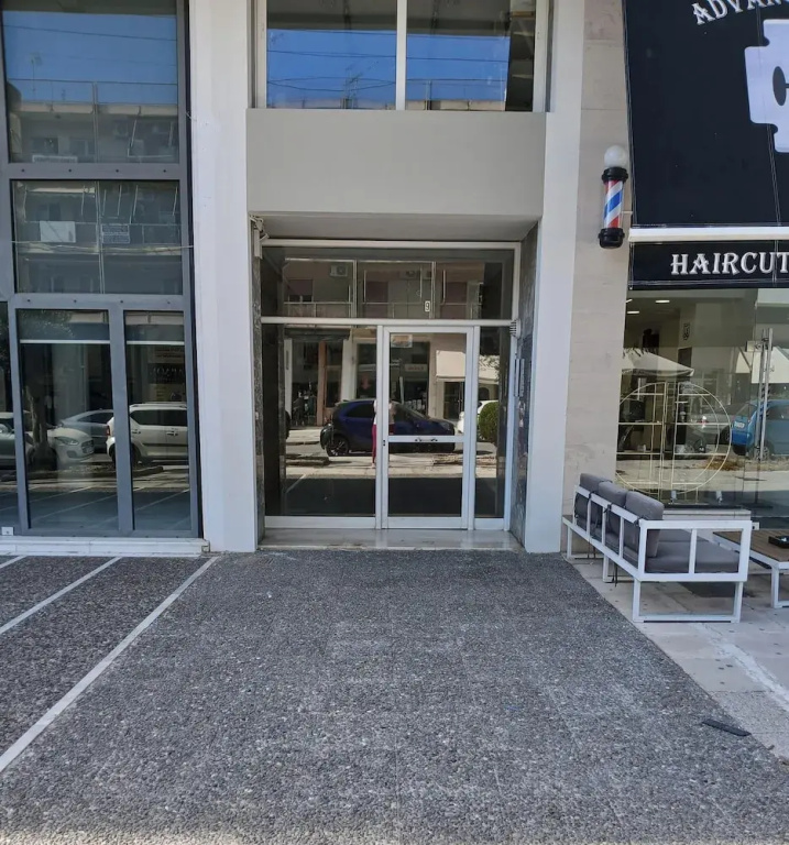 D9 center of Glyfada