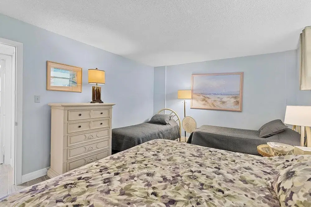 Coronado Towers 703