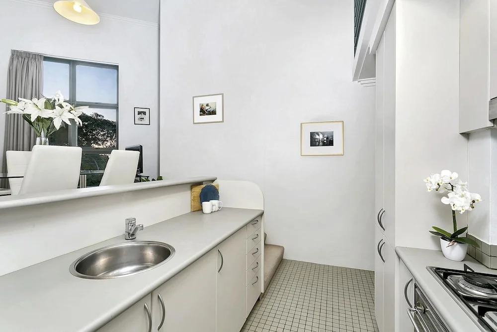 The Apartment Service GA104