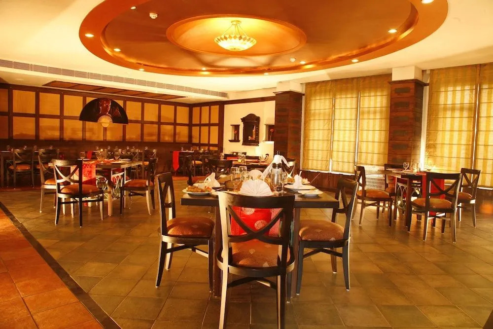 TreeHouse Hotel Club & Spa