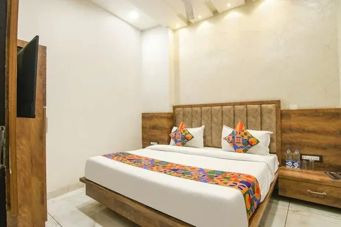Fabhotel Orio