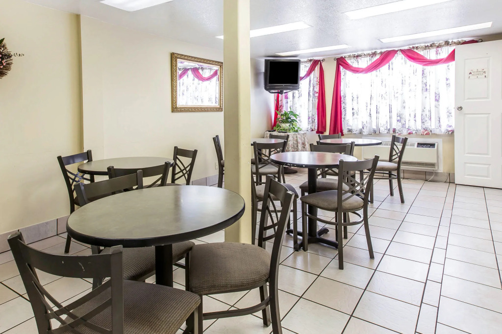 Rodeway Inn North Redding