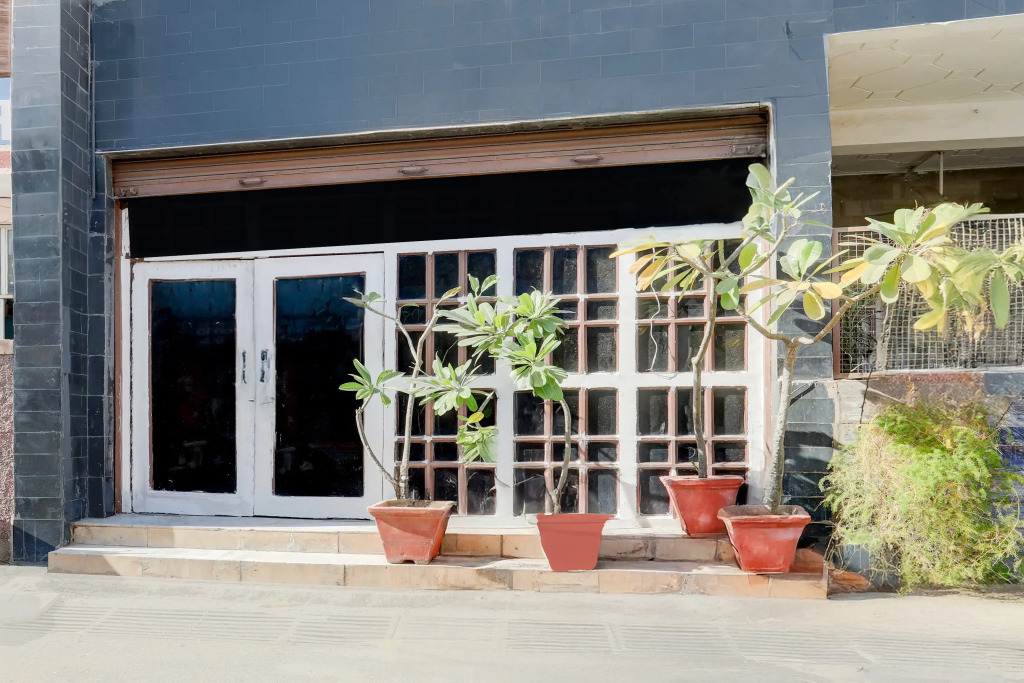 Collection O Lashkar Gwalior formerly Hotel Banjara