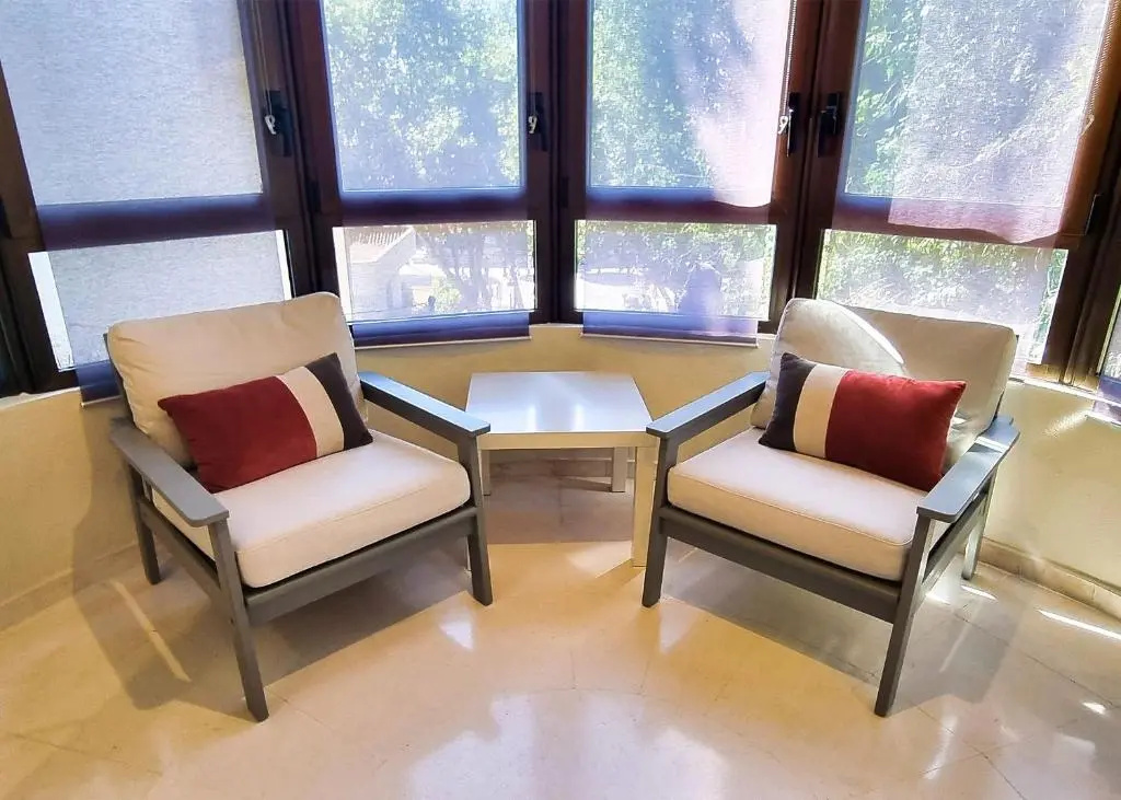 Spacious Renovated 1-Bedroom Apartment in Marbella Center with Parking