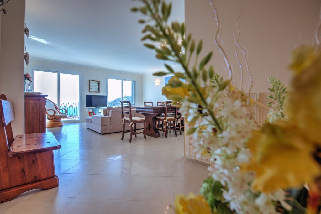 Villa Lucia Riviera dei Fiori, Sea-View and Pool