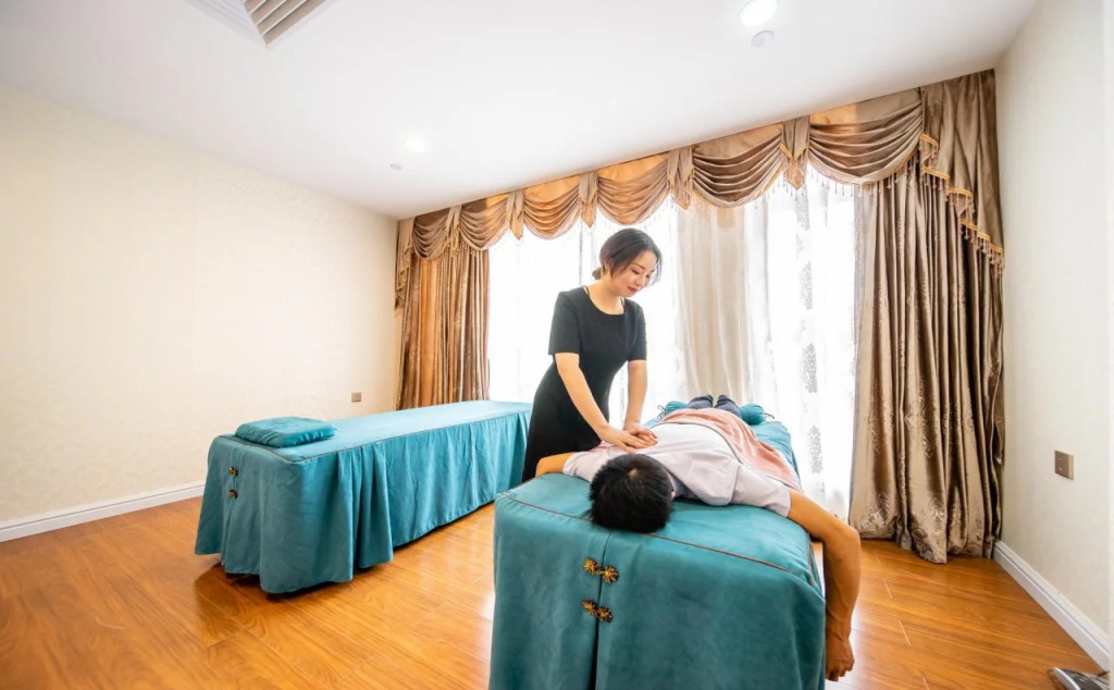 Zhongbo Art  hotel