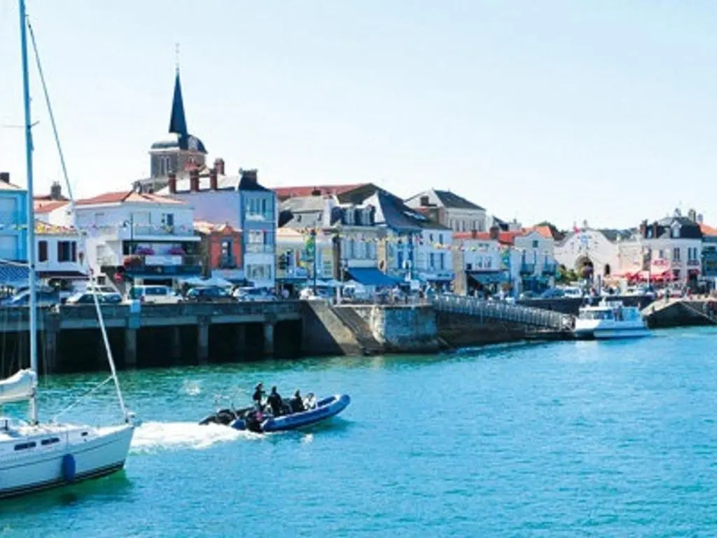 Appartement Les Sables-d'Olonne, 2 pièces, 4 personnes - FR-1-427-73