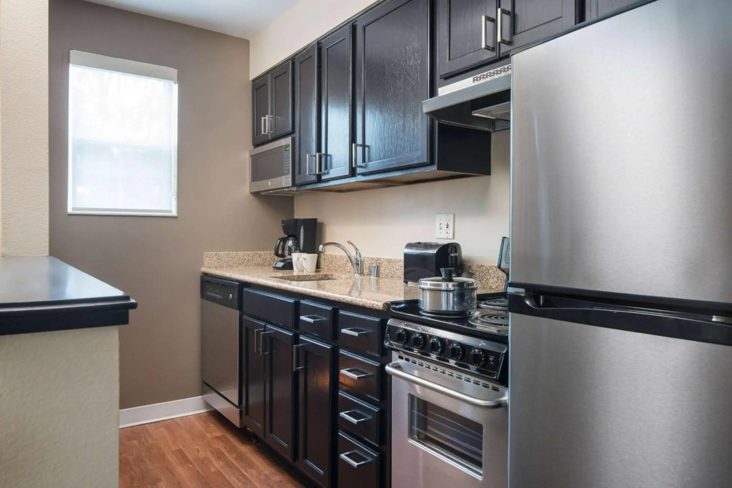 Sonesta Simply Suites Seattle Renton
