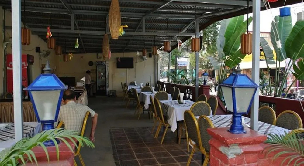 Grand Empire Hotel