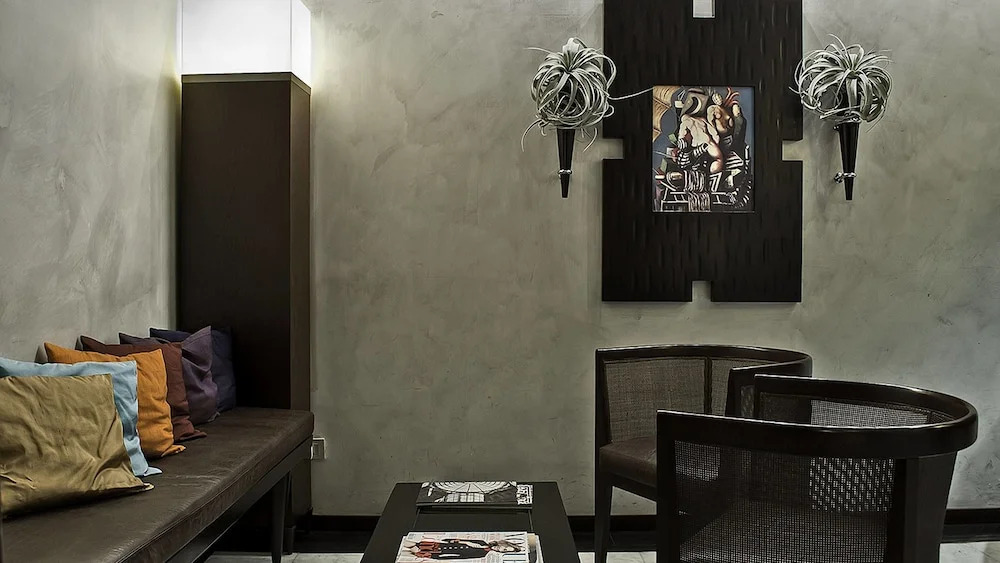 Intown Luxury House