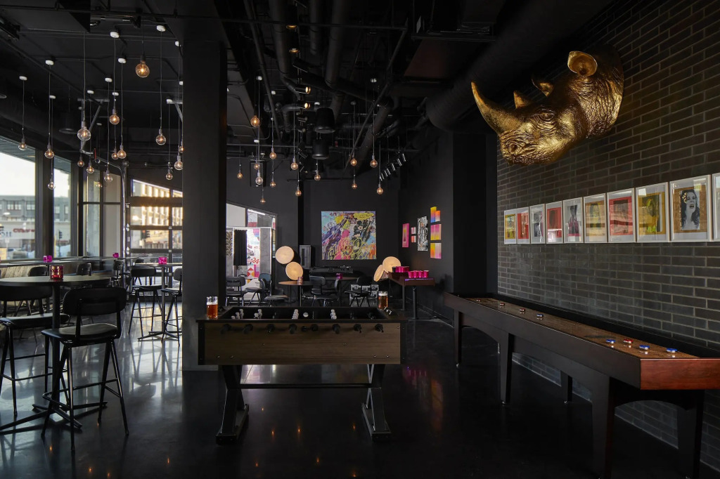 MOXY Minneapolis Uptown