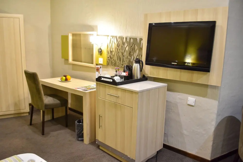 Cresta Marang Gardens Hotel