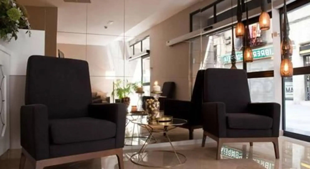 May Ramblas Hotel