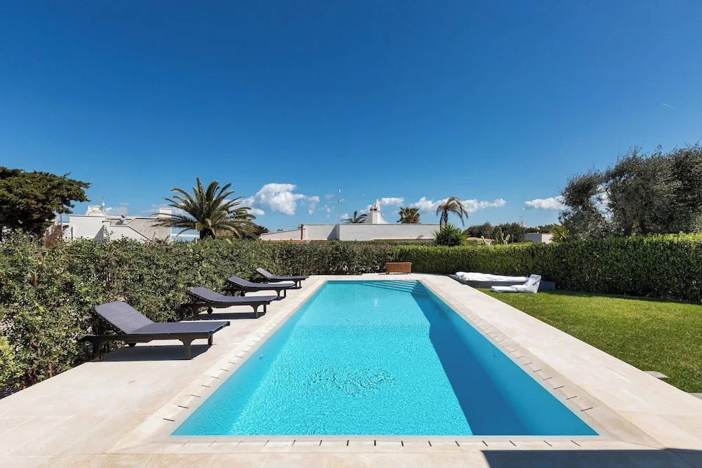 2324 Villa Milhouse by Perle di Puglia
