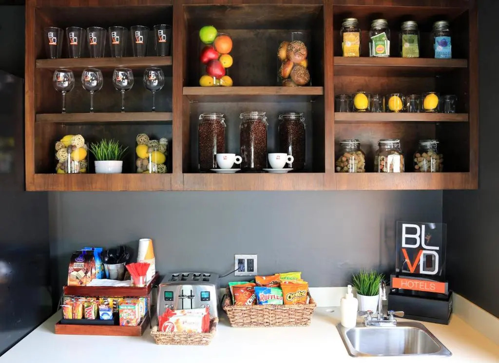 The BLVD Hotel & Suites