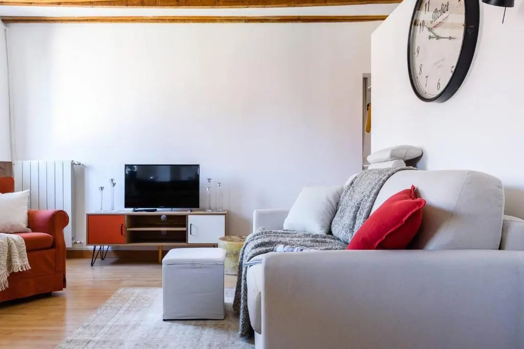 ALTIDO Cozy Apt for 4 close to Basilica di Sant'Ambrogio