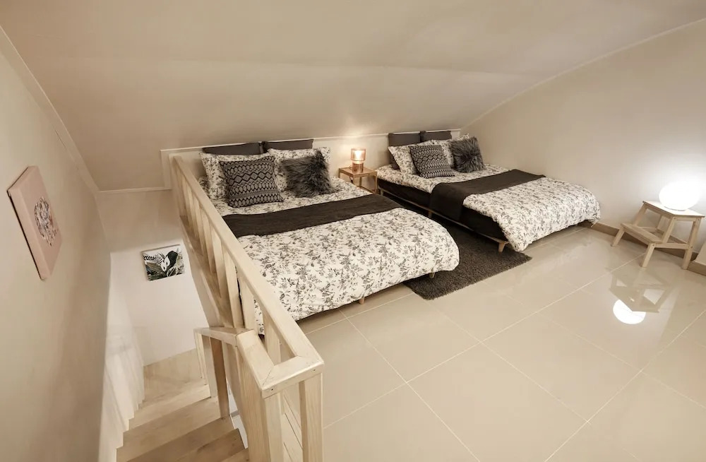 Tribear House 2