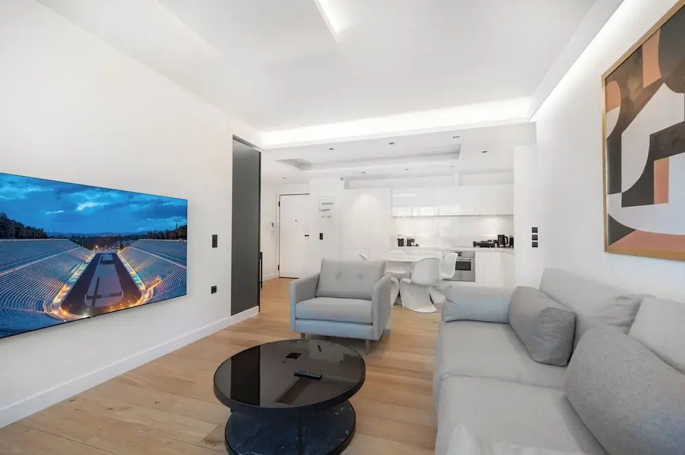Top Notch Stay in Kolonaki