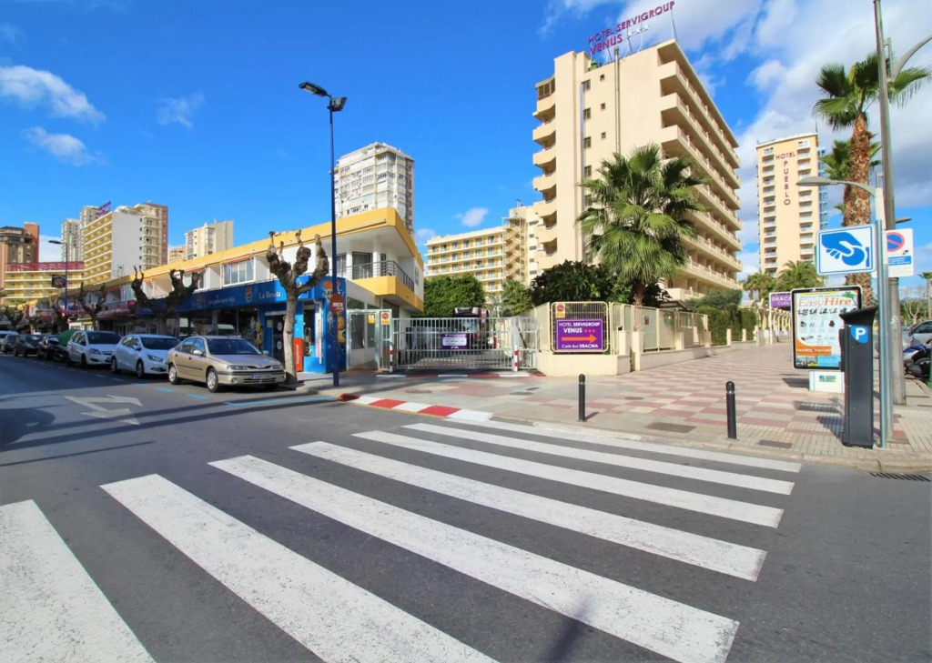 Precioso Apartment Lepanto-Levante