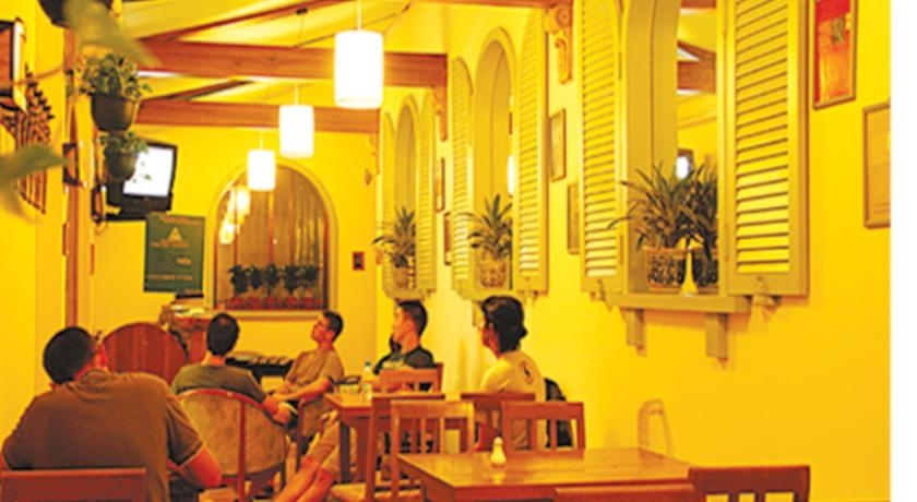 Zhaolong International Youth Hostel-Beijing