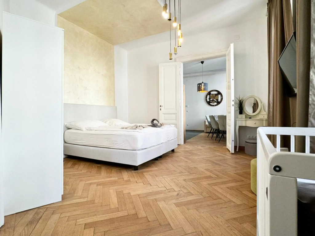 Kutschker Apartments located at famous Vienna Kutschkermarkt