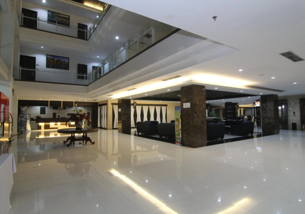 Megaland Hotel Solo