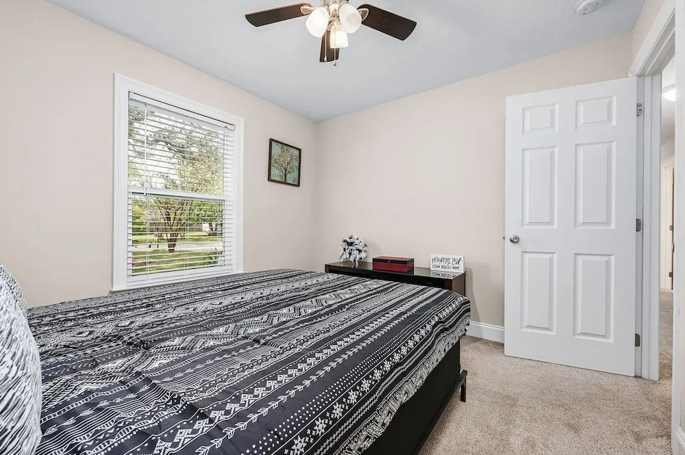 Niceville Dream Home Sleeps 13