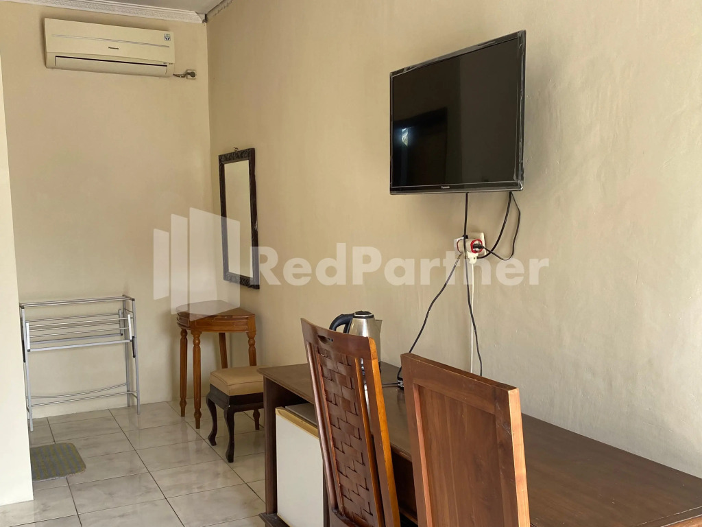 Hotel Kurnia @ Jln Pemuda Blora RedPartner