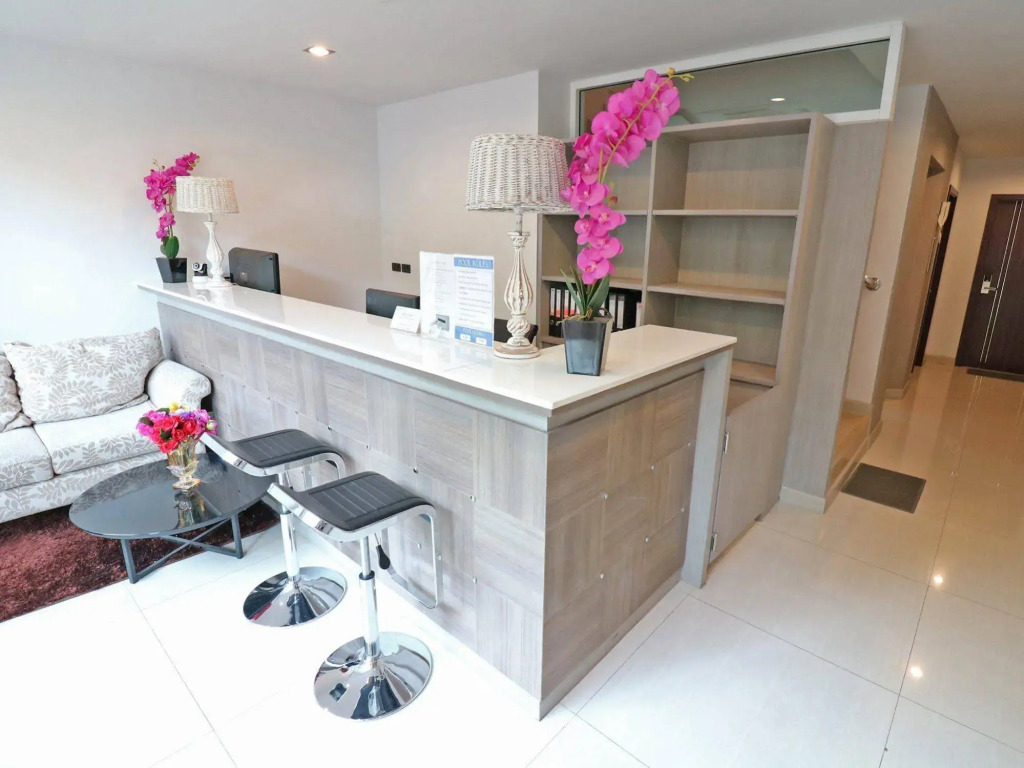 Nida Rooms Ratchathewi Makkasan Silver