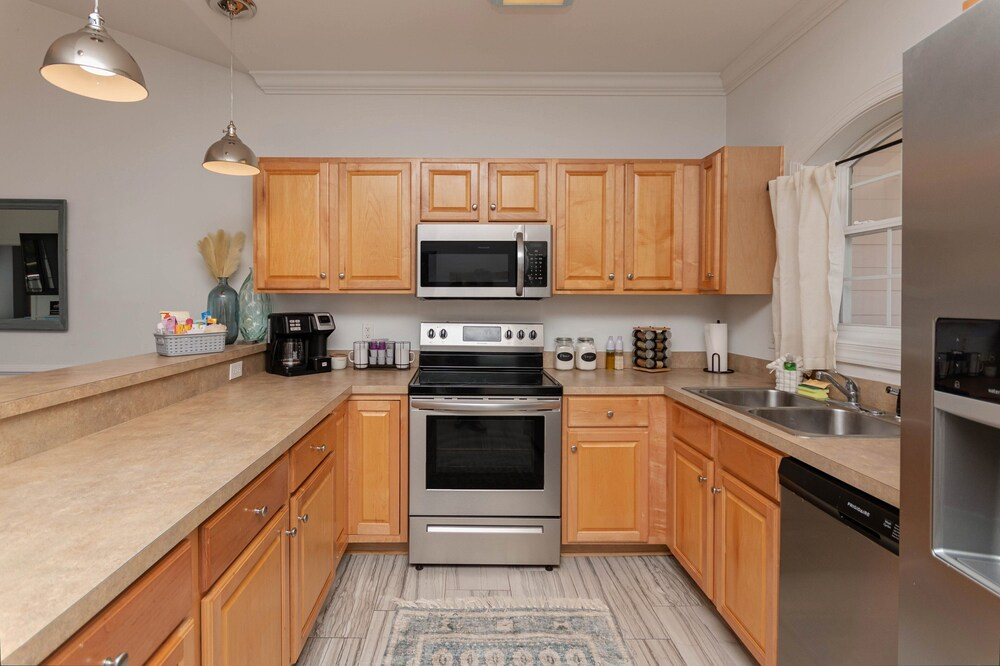 Magnolia North 4878-304