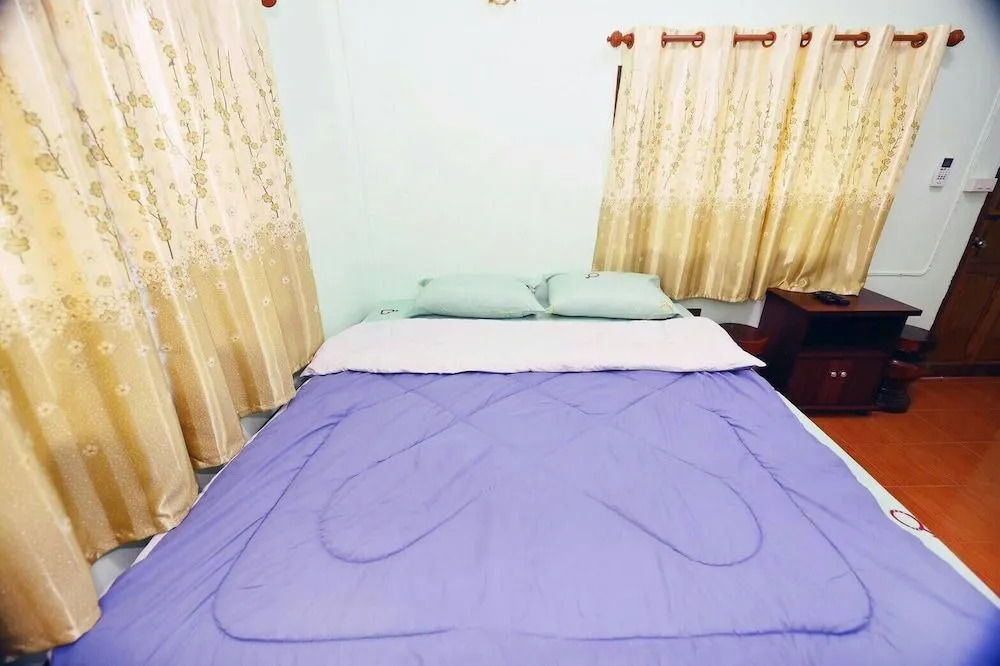 Phu Chaem House