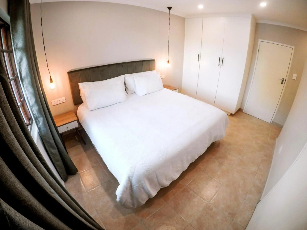 Strelitzia Place