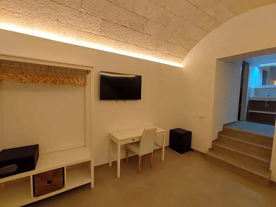 Amano Maison Carrée