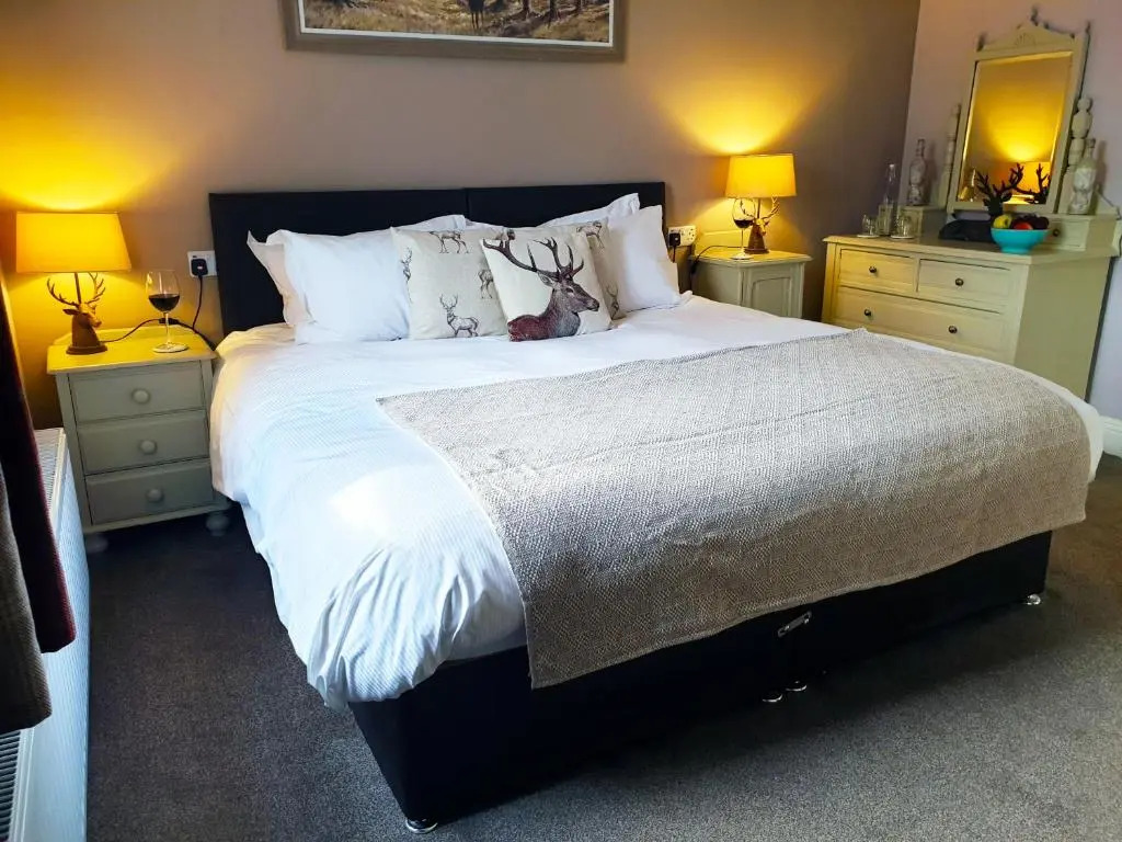 The Clarendon Country Pub with rooms
