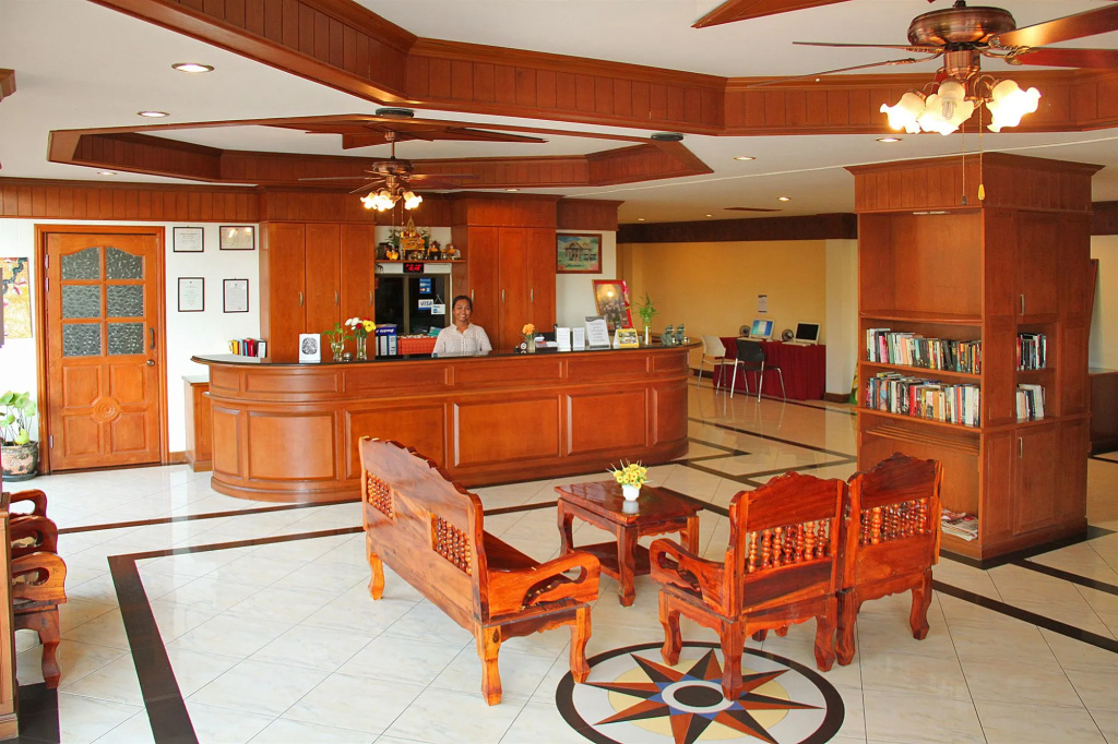 Memory Karon Resort