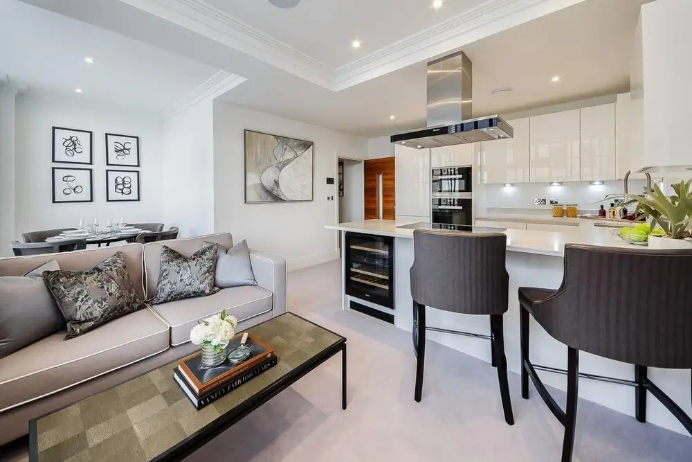 Classy 2 Bedroom Apartment By The Thames