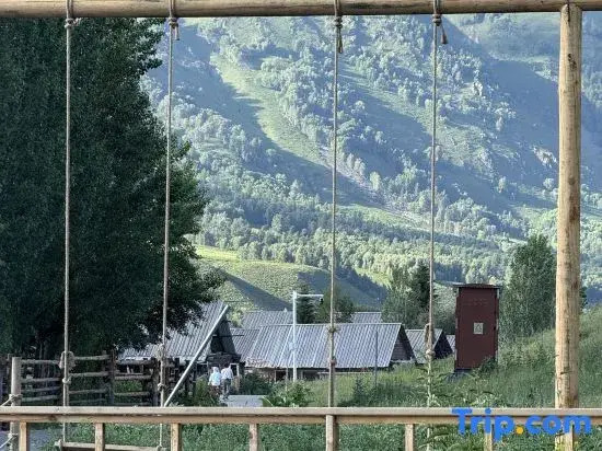Hemu Xiaonian Yinlishan Homestay