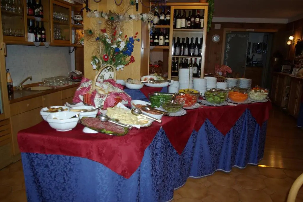 Hotel Ortles Dolomiti Walking & Spa