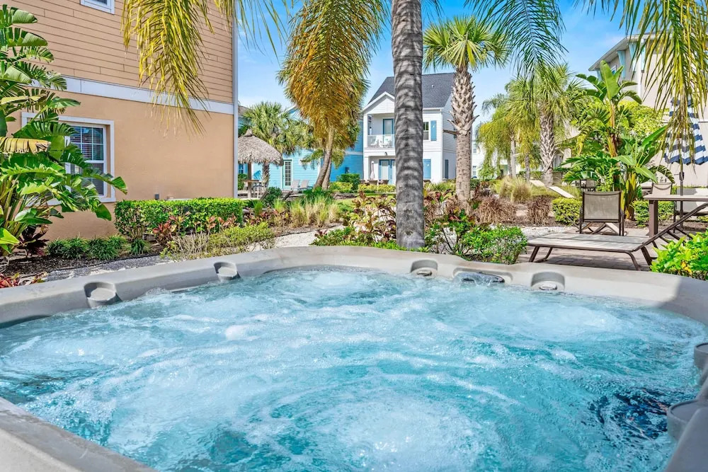 3000 Latitude Lane
