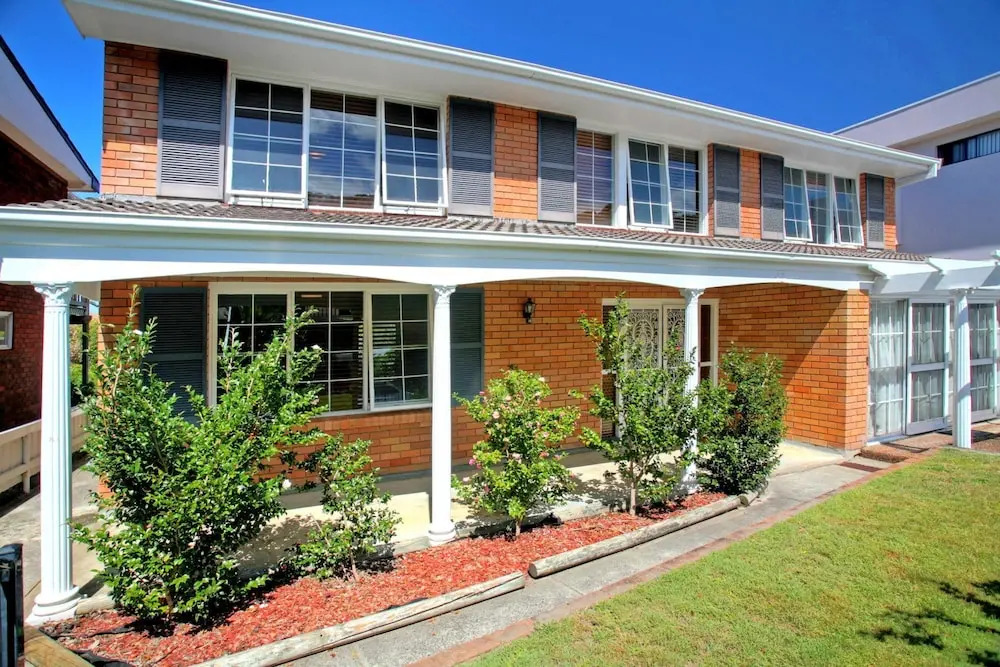 Summerside, 43 Lentara Street
