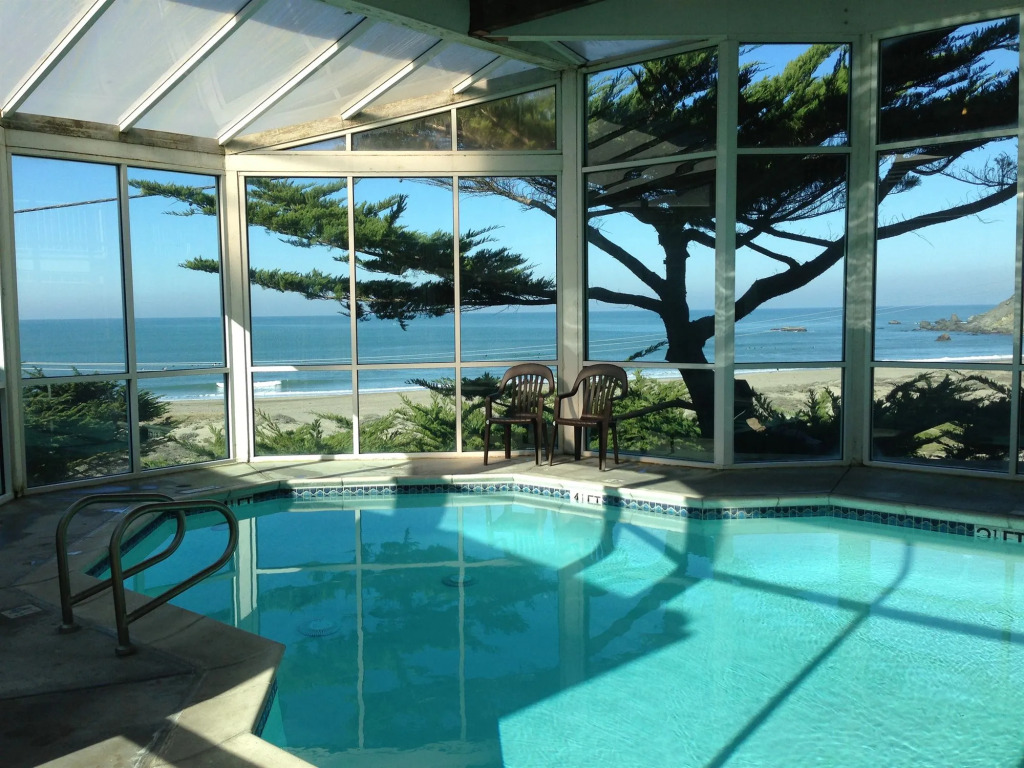Pacifica Beach Hotel