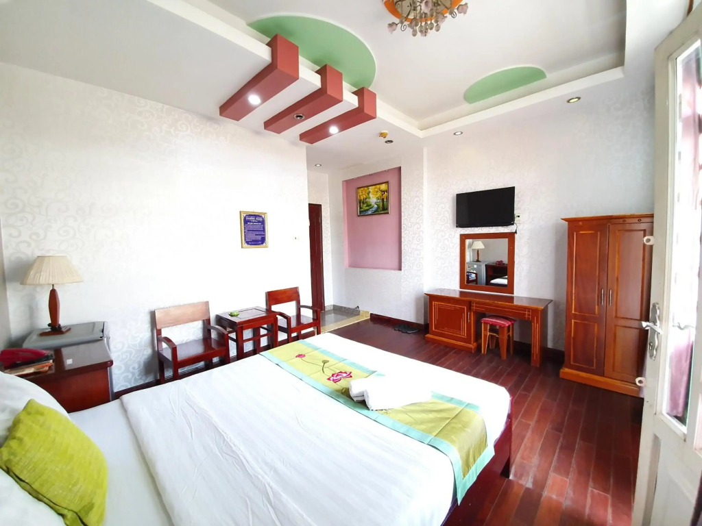 Truong Giang Hotel