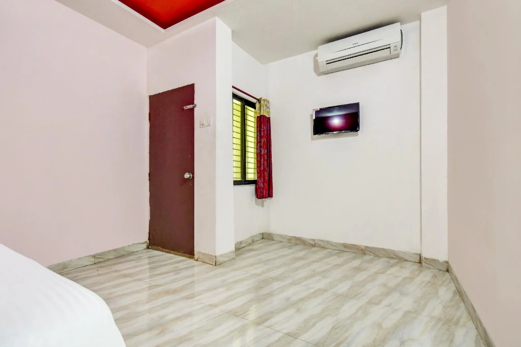 OYO Flagship 63059 Hotel Lotus Inn